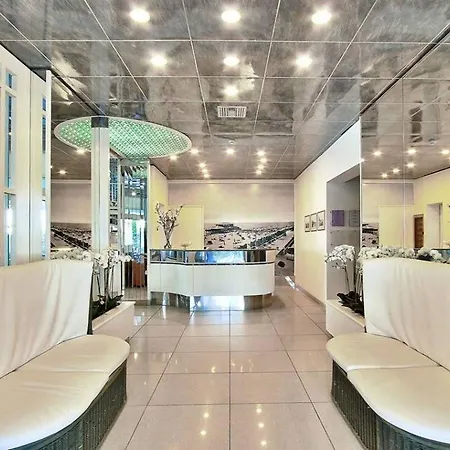 酒店 佛罗里达酒店 利尼亚诺萨比亚多罗
